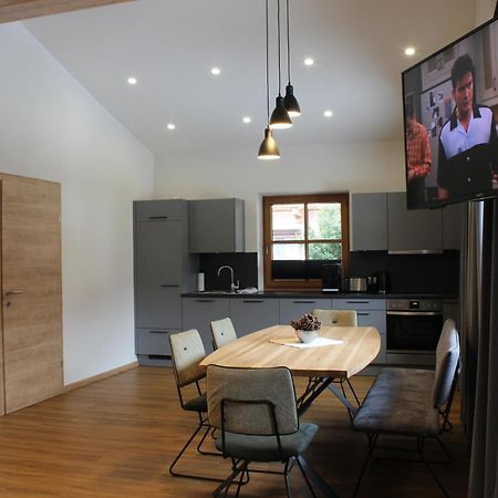 Haus Jochler Apartment Рид им Цилертал Стая снимка