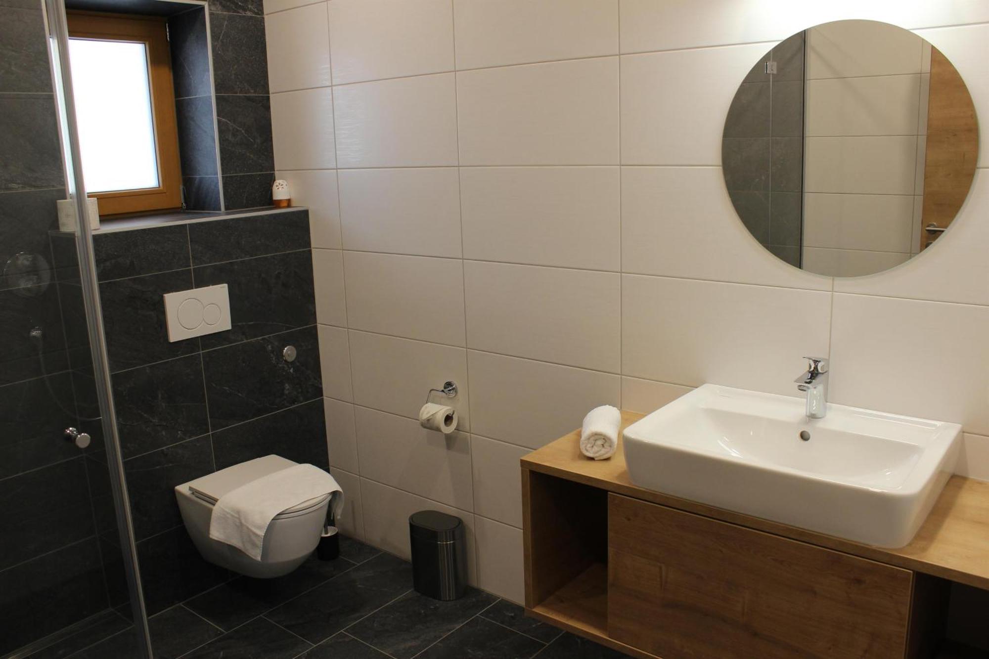 Haus Jochler Apartment Рид им Цилертал Стая снимка